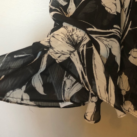 Abercrombie and Fitch Tank Top - Picture 3 of 5